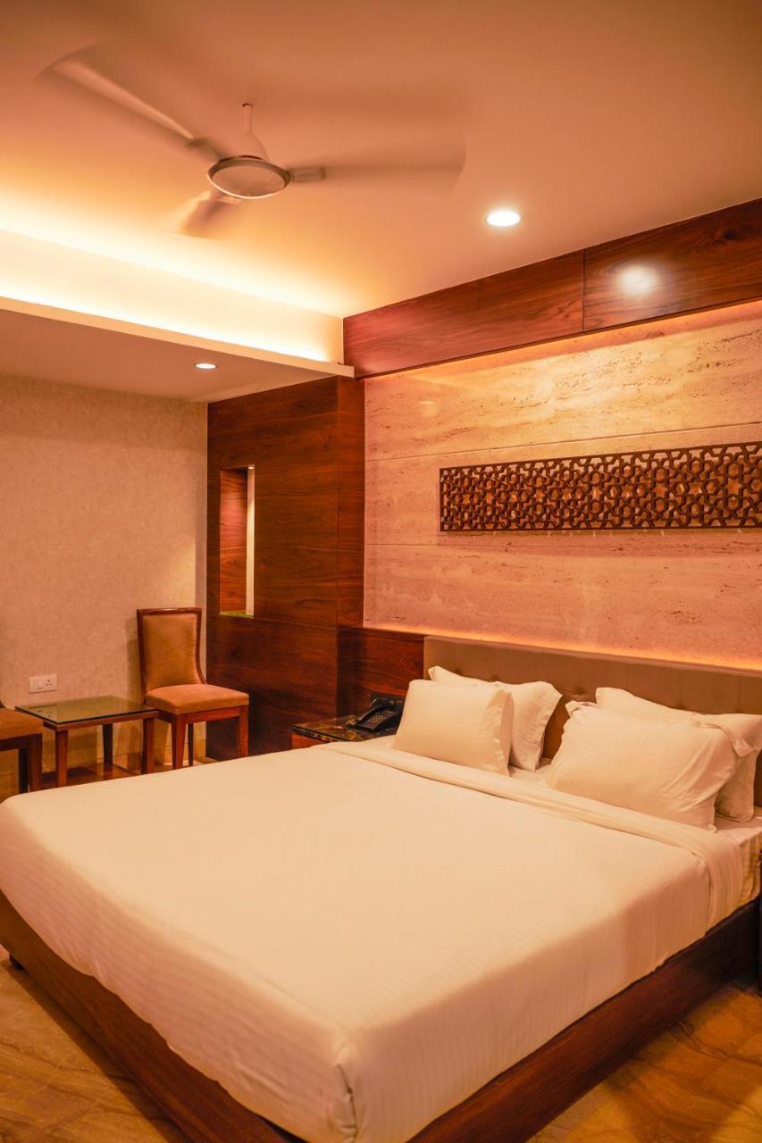 The Atithi Niwas Hotel อินดอร์ ภายนอก รูปภาพ