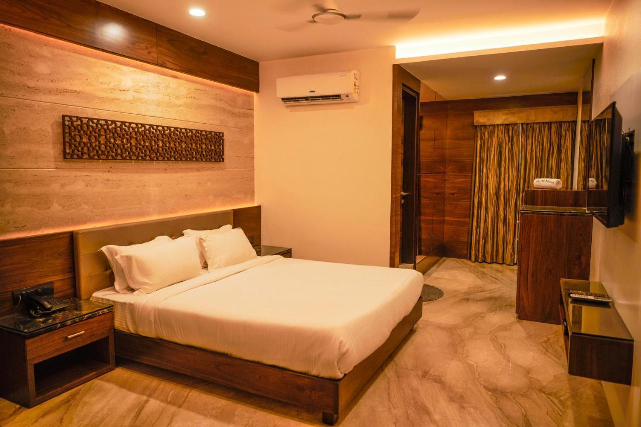 The Atithi Niwas Hotel อินดอร์ ภายนอก รูปภาพ