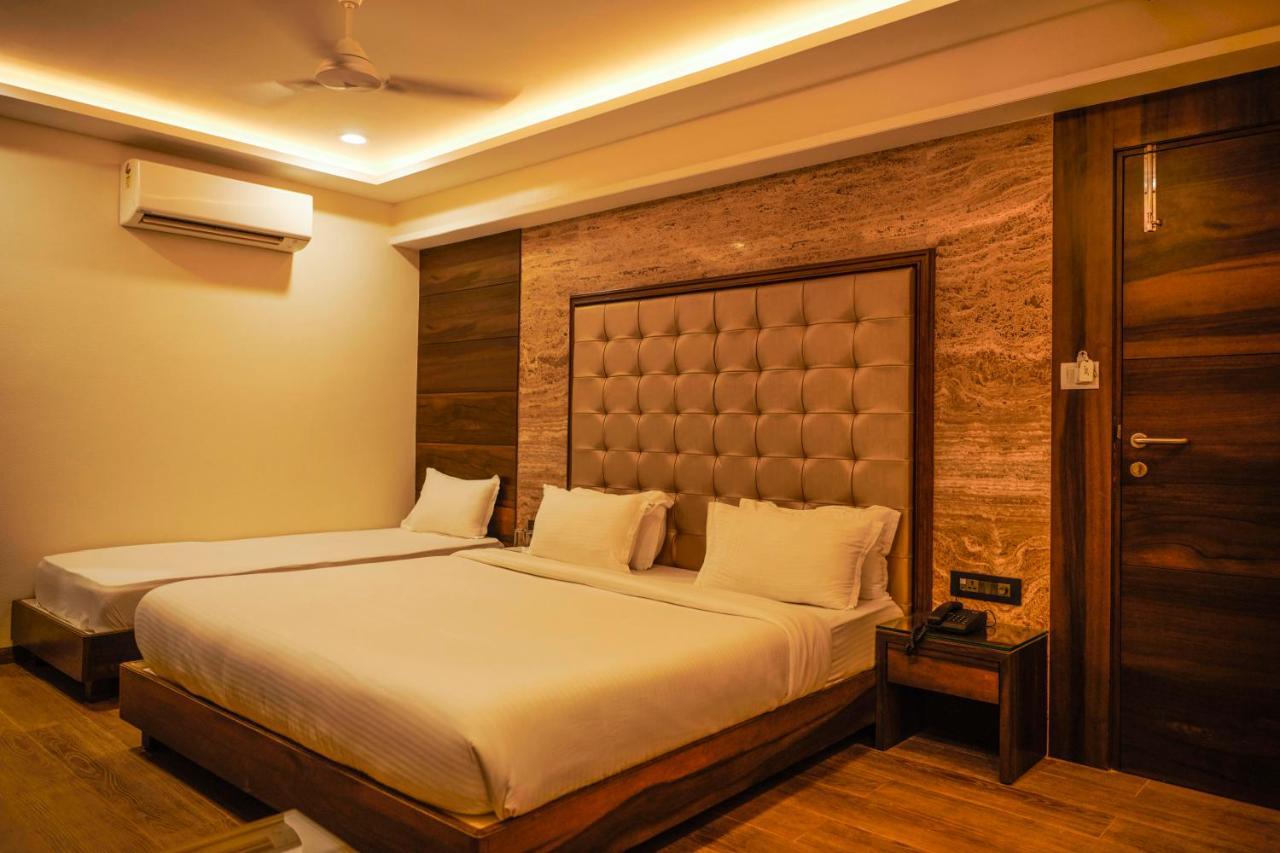 The Atithi Niwas Hotel อินดอร์ ภายนอก รูปภาพ