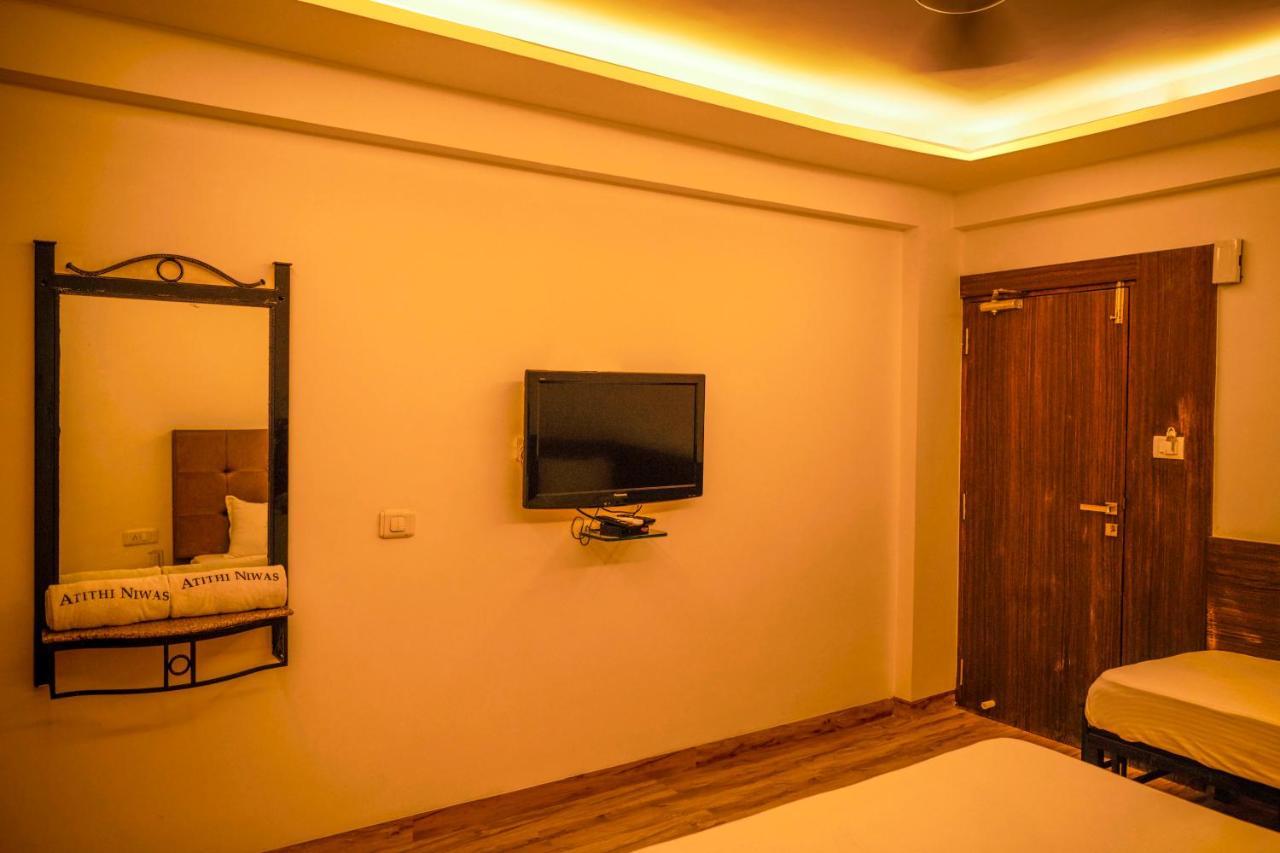 The Atithi Niwas Hotel อินดอร์ ภายนอก รูปภาพ